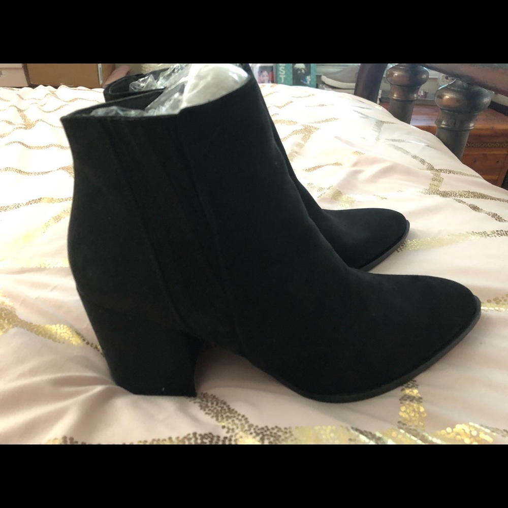 NWT in box black suede booties